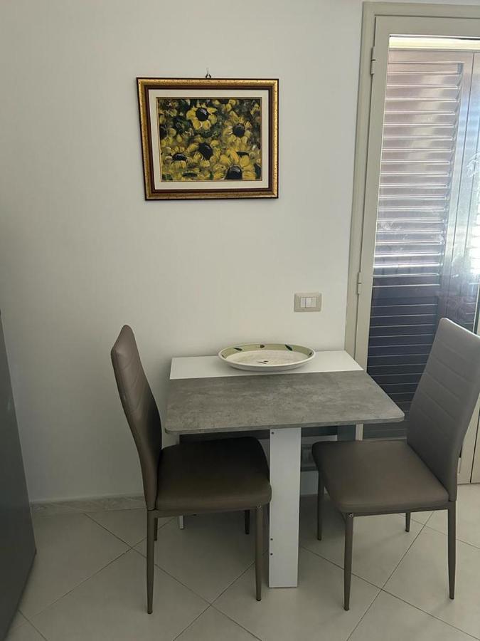 Nina Apartament Giardini Naxos Con Posto Auto Exterior foto